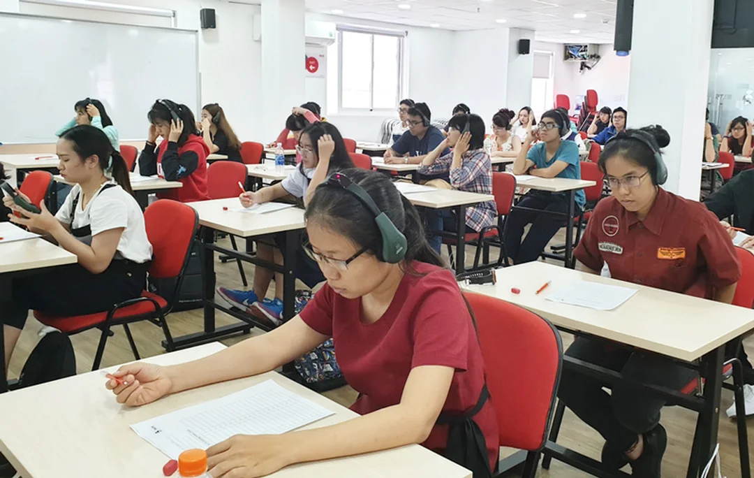 Phòng thi chứng chỉ tiếng Anh khi tìm hiểu thi Aptis ở đâu thi aptis ở đâu tại phòng thi chứng chỉ tiếng Anh